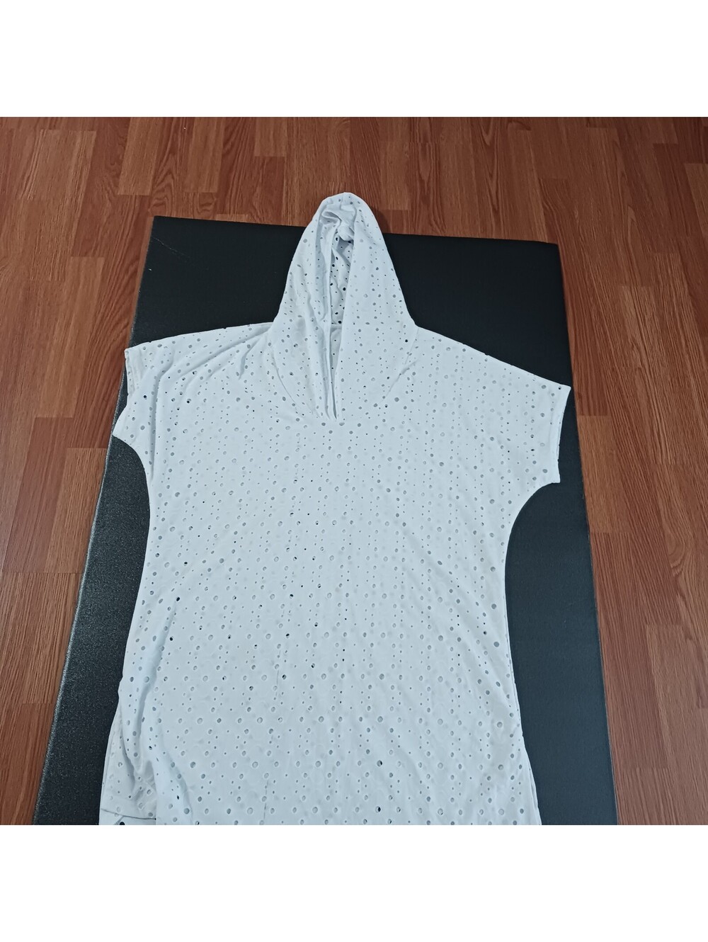 Women's white lace Hooded Beach Top 90%  polyester  10%  spandex  3XL